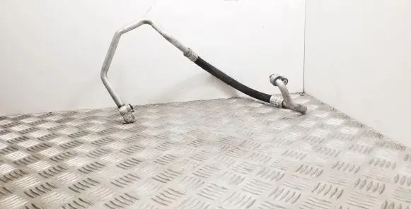 Air conditioning (A/C) pipe/hose