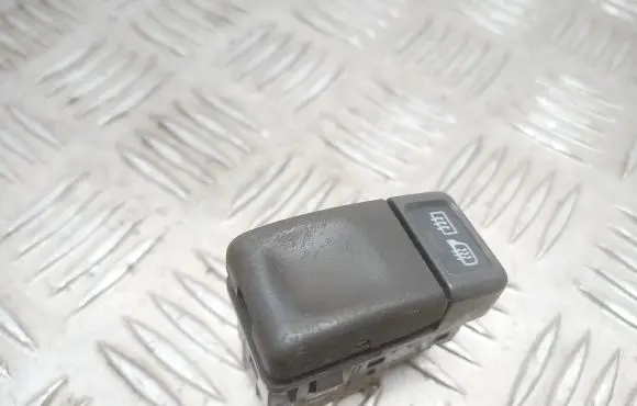 Volvo S70 V70 V70 XC Windscreen/window heater switch 9162952