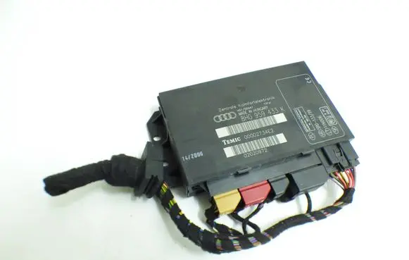 Audi A4 S4 B7 8E 8H Central body control module 8H0959433K 02020972 00002734E2