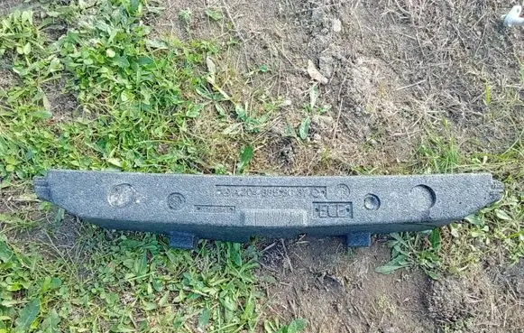 Mercedes-Benz GL X166 Front bumper foam support bar A2048858637