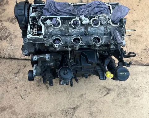 Volvo V50 Engine D4204T 6901396 4005991