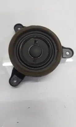 Audi A8 S8 D4 4H Front door speaker 4H0035397 3168420010