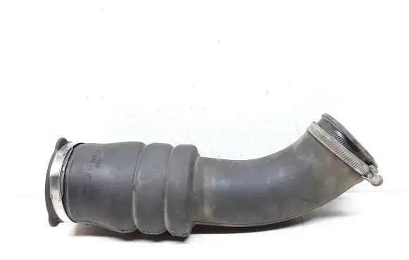 Volvo V70 Intercooler hose/pipe 08692401