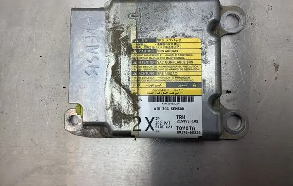 Toyota Avensis T250 Airbag control unit/module 215955102 8917005220
