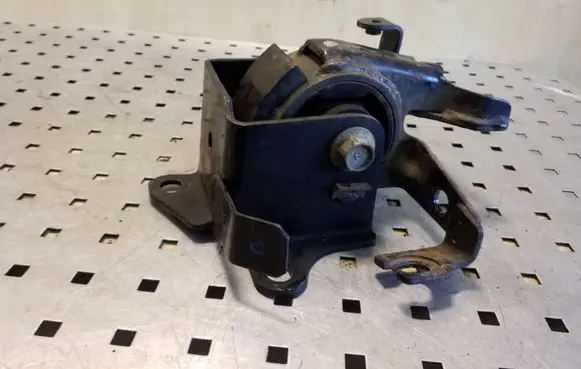 Mazda Premacy Gearbox mount THJB25E
