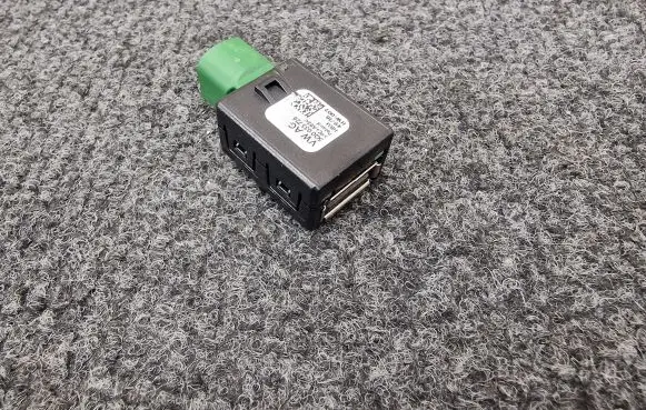 Audi A5 USB socket connector 5Q0035726