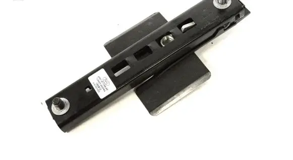 Ford Focus Seat belt height adjuster AM51611C46AB