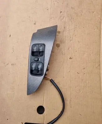 Mercedes-Benz C W203 Tailgate glass/window release handle 