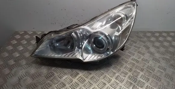 Subaru Legacy Headlight/headlamp