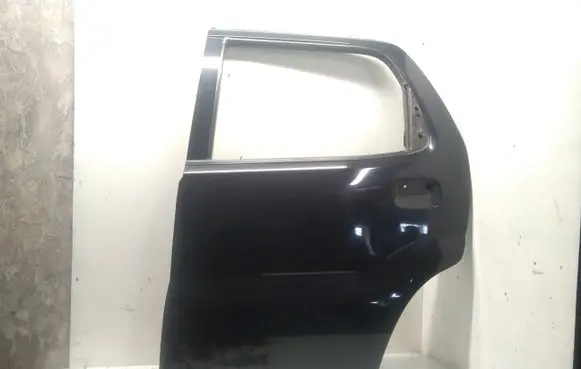 Suzuki Ignis Rear door