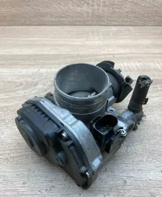 Skoda Octavia Mk1 (1U) Throttle valve 06A133064H