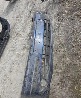 Renault Laguna I Front bumper 