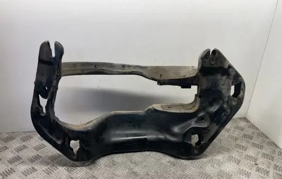 BMW X5 E70 Gearbox mounting bracket 6791859