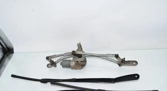 BMW 5 F10 F11 Front wiper linkage and motor 7306266 61617306266 61617272451