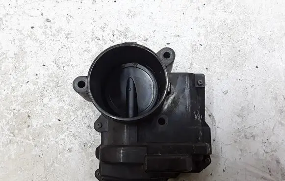 Peugeot 3008 I Throttle valve 760491980-01