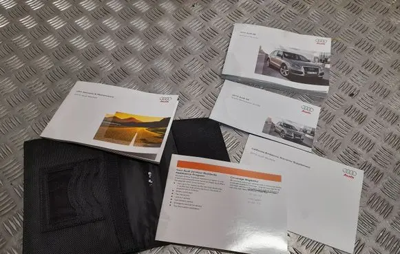 Audi Q5 SQ5 Owners service history hand book 