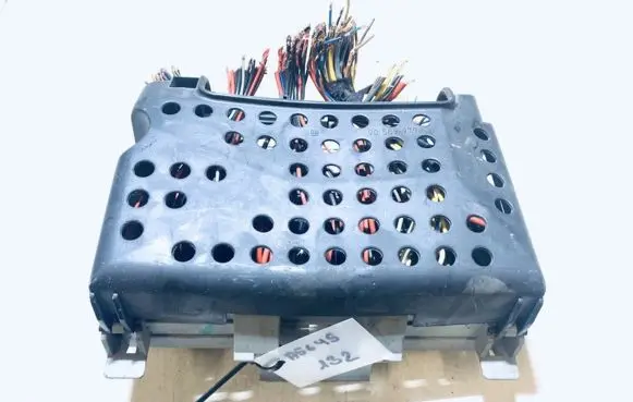 Opel Zafira A Fuse box set 90589979 90589965