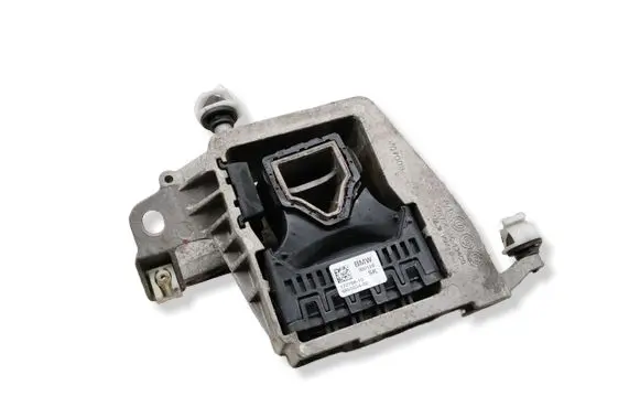 BMW 2 F45 Engine mount bracket 6885934