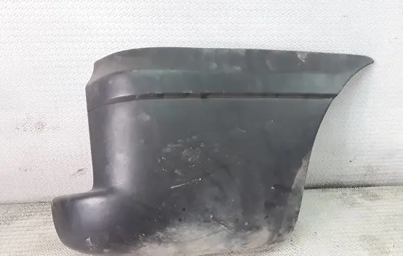 Rear bumper corner part panel trim