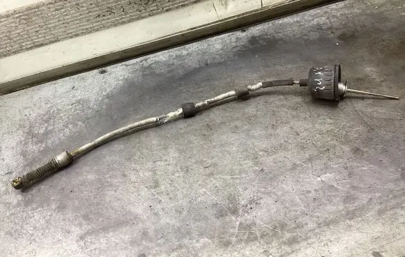 Audi A8 S8 D3 4E Gear shift cable linkage 4E0713265C UFO