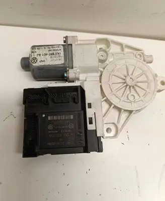 Volkswagen Jetta V Front door window regulator motor 1K0959793M 974628103 F005S00293