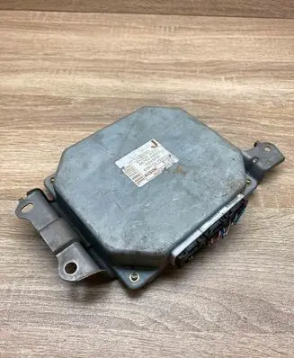 Lexus RX 300 Engine control unit/module ECU 8679248031 51611010311