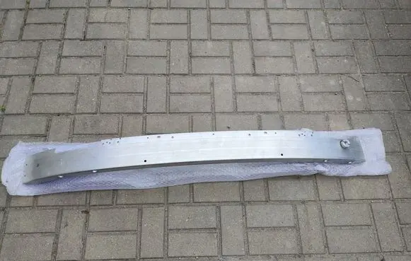 Volvo XC90 Front bumper cross member 32216383 31672230