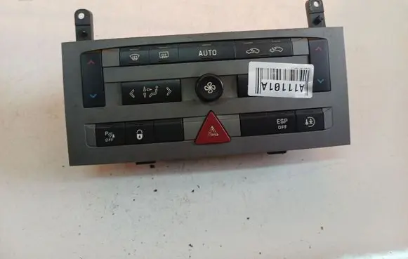 Peugeot 407 Climate control unit 96573322YW02