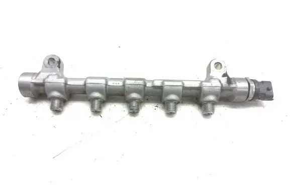 Hyundai ix35 Fuel main line pipe 0445214181 314002A420