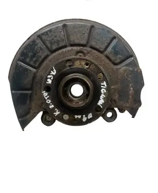 Volkswagen Tiguan Front wheel hub