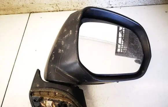 Citroen C4 Grand Picasso Front door electric wing mirror E9024375