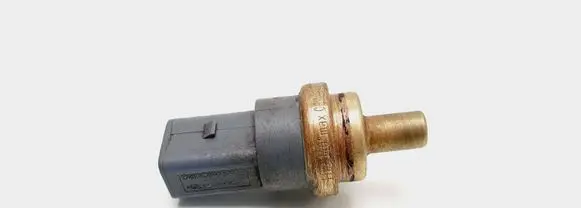 Volkswagen PASSAT B6 Coolant temperature sensor 06A919501A