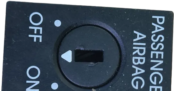 Passenger airbag on/off switch