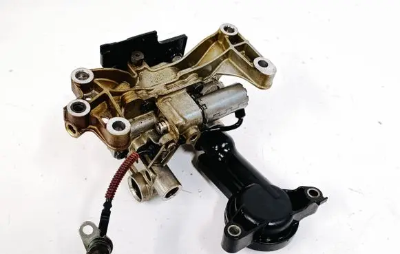 Volvo XC60 Oil pump 31401488AA 31321050