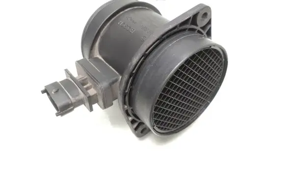 Volvo V70 Mass air flow meter 30677999 0281002730 F00c2g7010