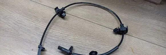 Honda CR-V ABS brake wheel speed sensor 57450swa003 A22102400