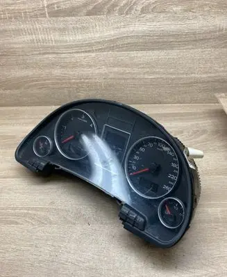 Audi A4 S4 B7 8E 8H Speedometer (instrument cluster) 8E0920901H 0263626408