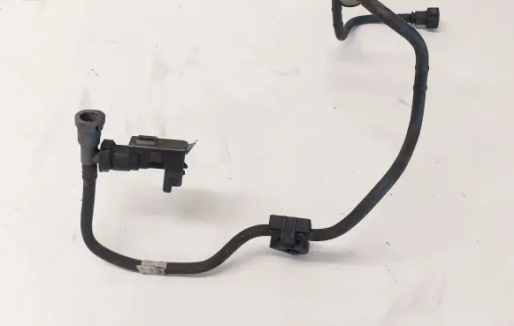Citroen C4 II Picasso Vacuum line/pipe/hose 9806350980