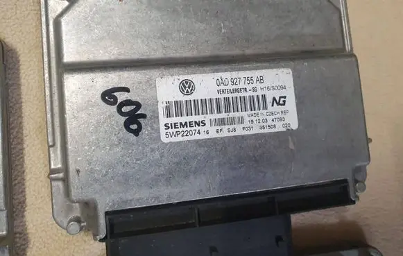 Volkswagen Touareg II Gearbox control unit/module 0AD927755AB 5WP22074