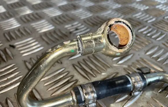 Maserati Ghibli Coolant pipe/hose XG51