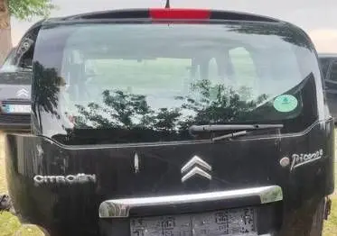 Citroen C3 Picasso Truck tailgate 