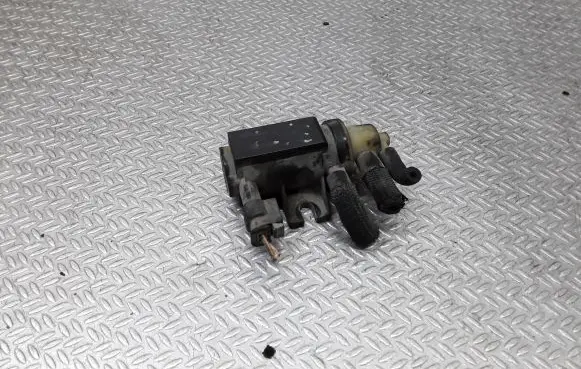 Mercedes-Benz Sprinter W906 Turbo solenoid valve A0091533128