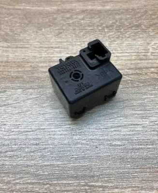Toyota Avensis T250 Other control units/modules 8665013010 0689003570