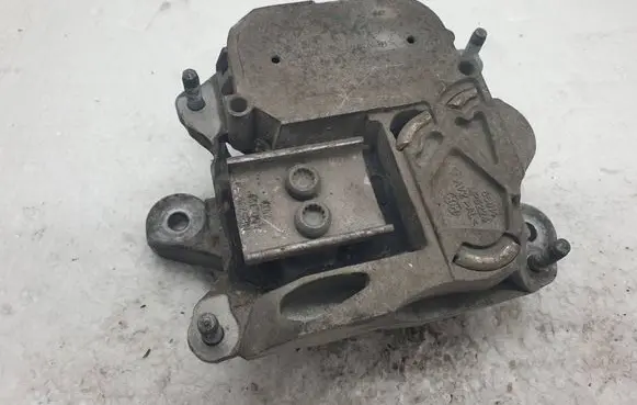Audi A6 C7 Gearbox mount 4G0399153A