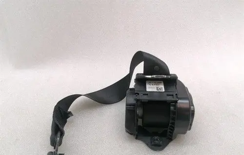 BMW 1 F40 Third row seat belt 7911586