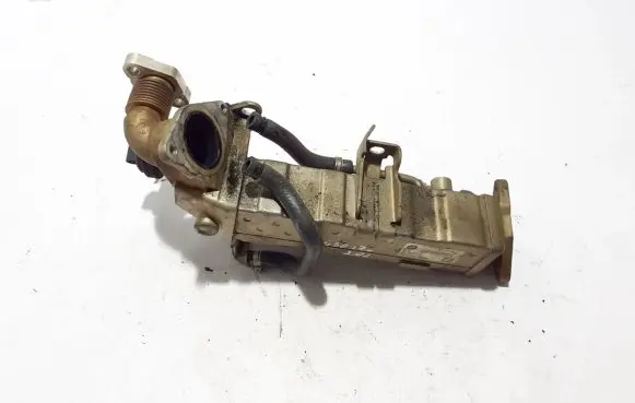 BMW 5 G30 G31 EGR valve cooler 8513691