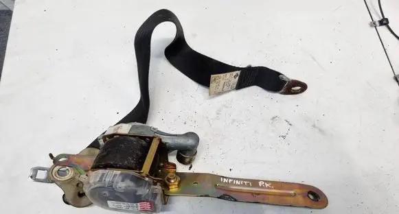 Infiniti G35 Front seatbelt G087917 7K4030P