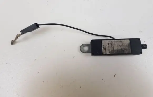 Mercedes-Benz A W169 Antenna control unit 1698200489 50110005