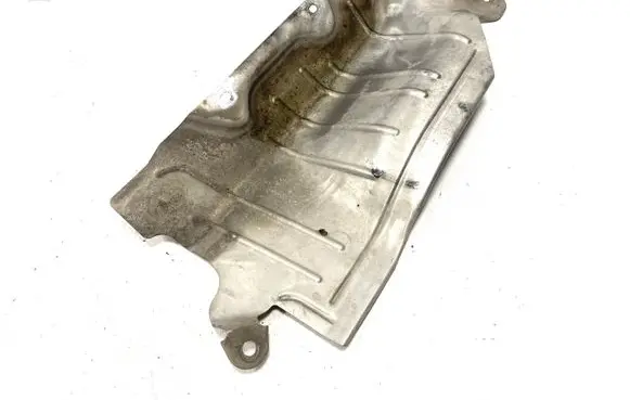 Chevrolet Volt I Exhaust heat shield 0593C