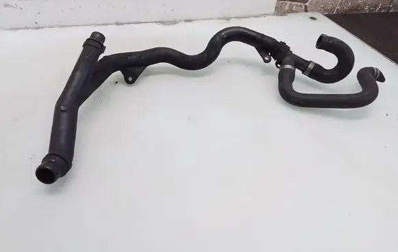 BMW 1 E81 E87 Engine coolant pipe/hose